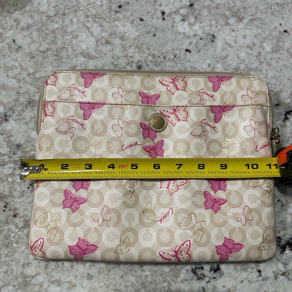 Coach IPad/Tablet Media Canvas Leather Soft Case - Picture 7 of 9